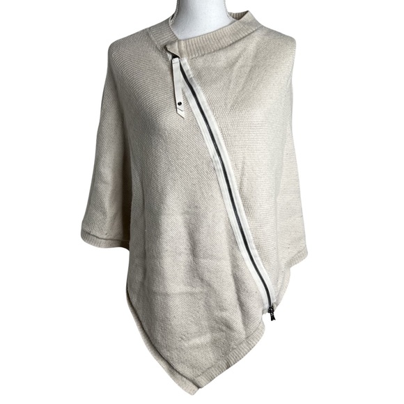 Lululemon On The Go Poncho O/S - Picture 1 of 12